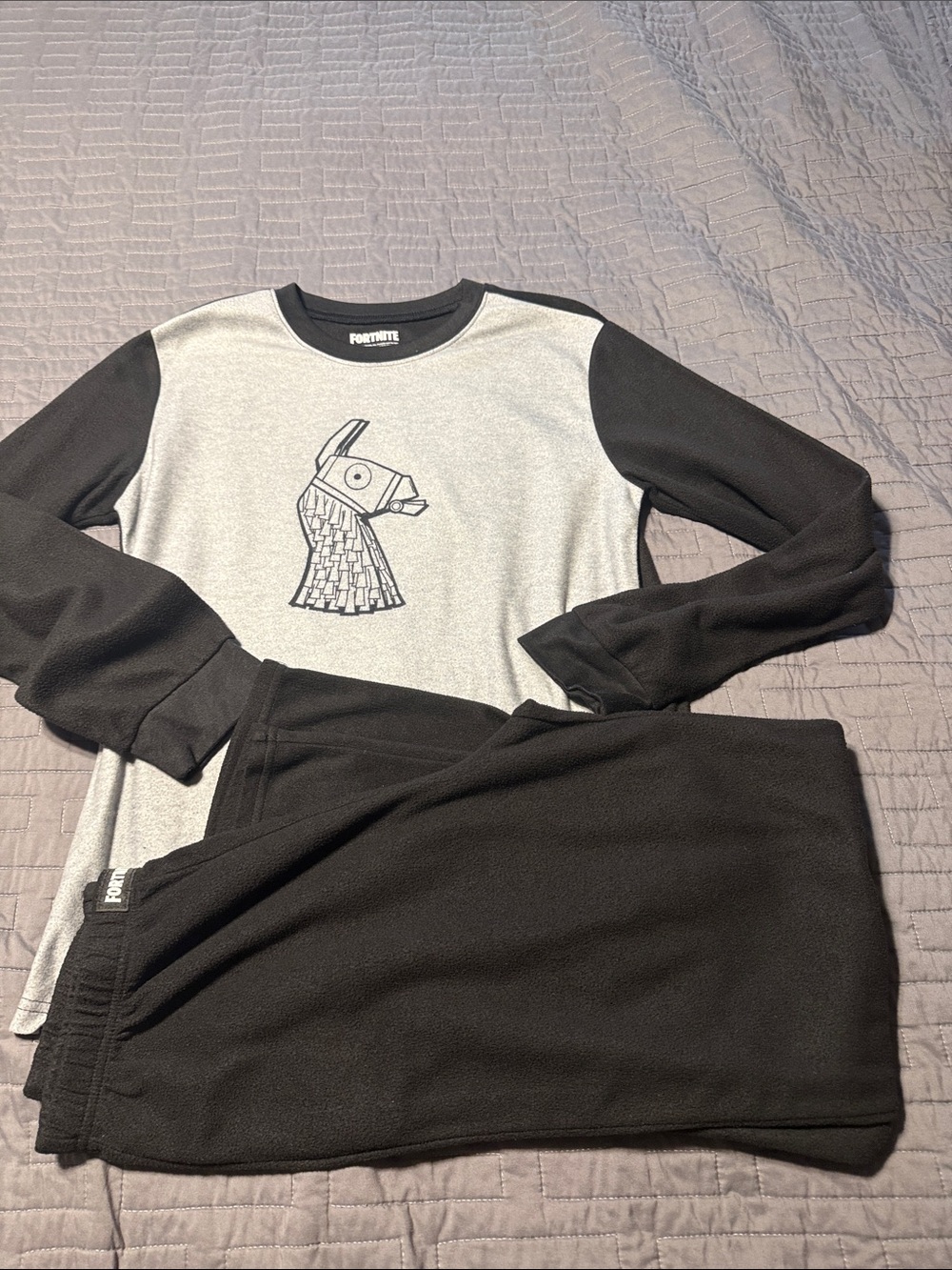 Fortnite Boys Black & Gray Llama Pajama Set